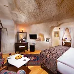 فندق Portal Cappadocia - Adults Only Cave أورتاحصار